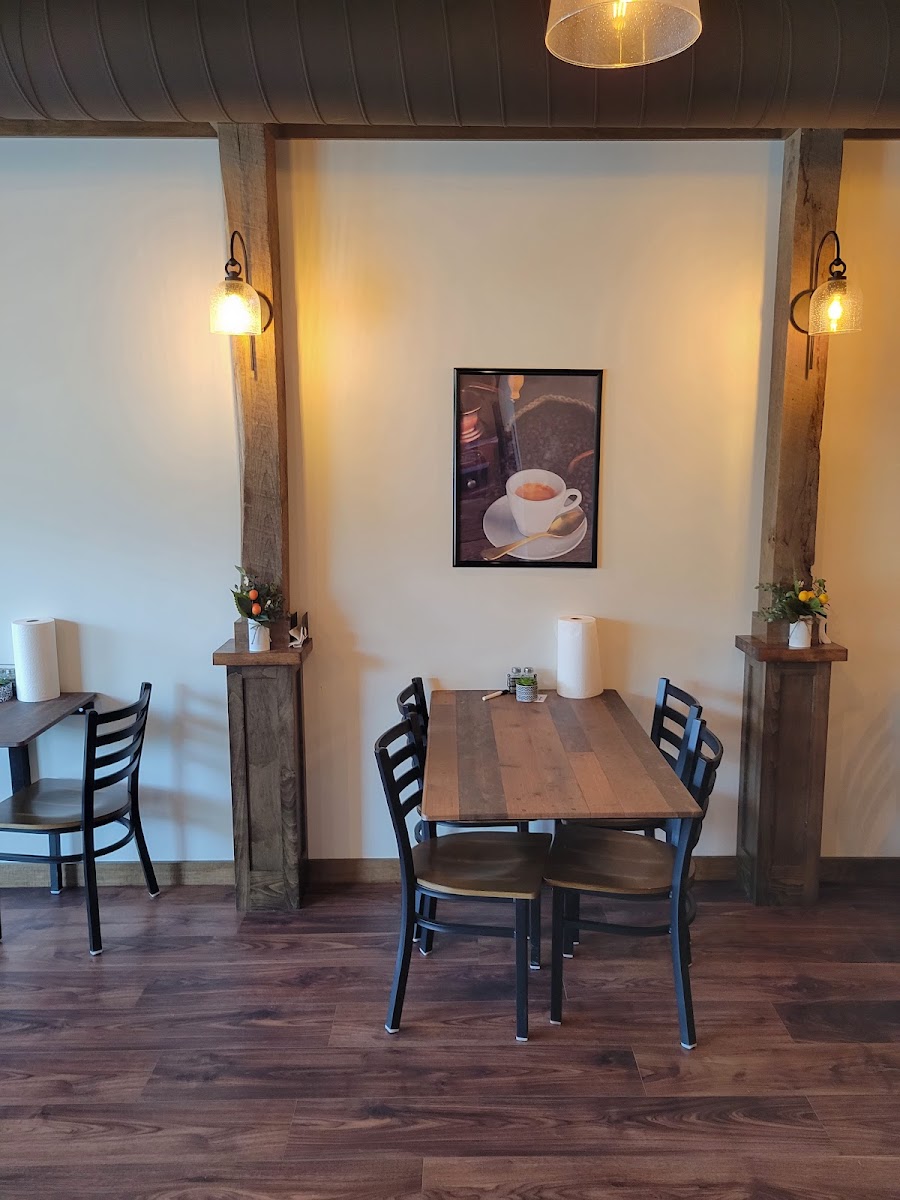 Bgb Cafe And Coffeehouse-3