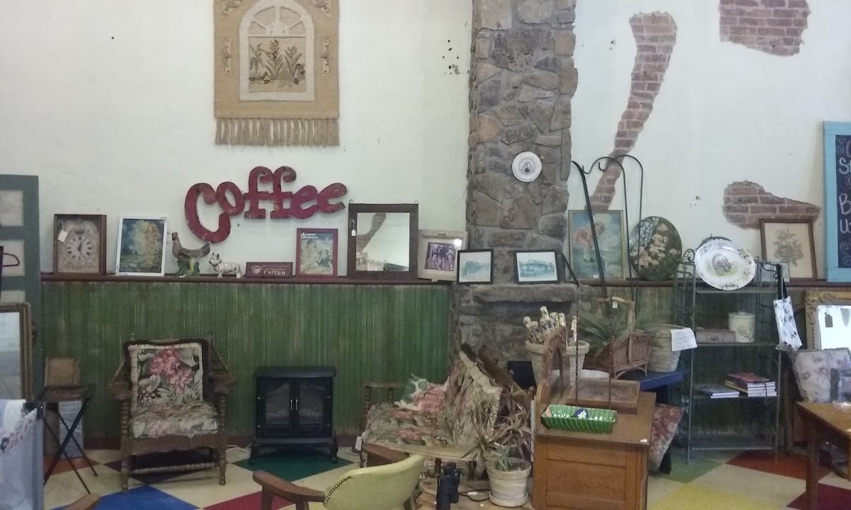 Cove Creek Emporium-4