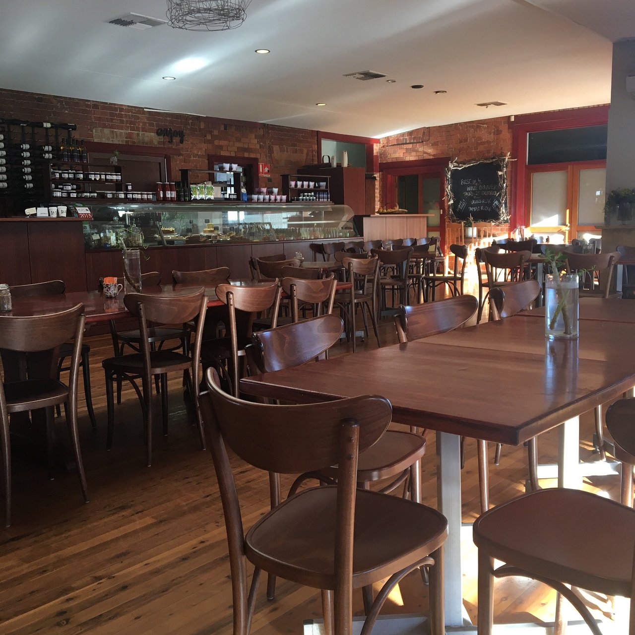 Railroad Crossing Cafe-2